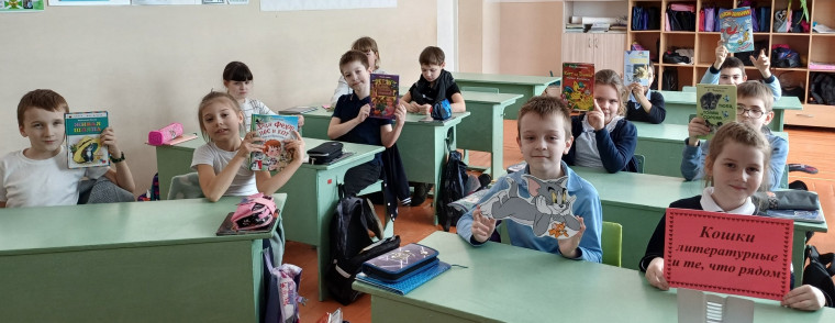 Нескушный час «Кошки литературные и те, что рядом». Нескушный час «Кошки литературные и те, что рядом».